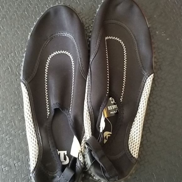 COPY - New water shoes - Picture 1 of 2